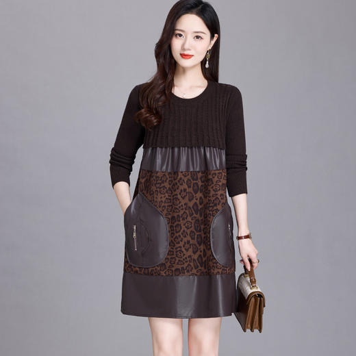 CC-NN-2915中长款上衣女遮屁股洋气豹纹连衣裙2024新款春秋气质针织打底裙子 商品图0