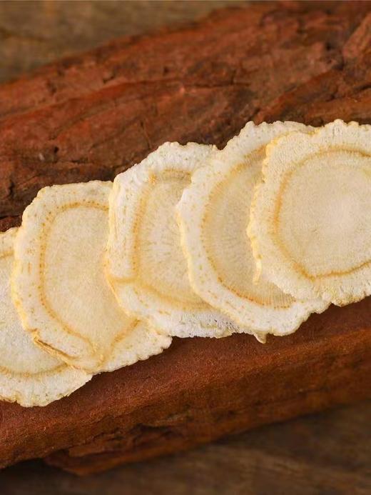 🍥🍯西洋参～又名花旗参，是一种补而不燥，男女老少皆宜的养生佳品。西洋参是一种"性凉"参，其味苦、微甘、性凉，很适合春夏季"凉补" 商品图1