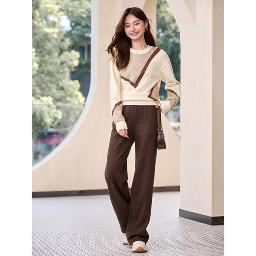 【年终特卖】熙世界不规则撞色提花套头毛衣女秋冬2025新款宽松圆领针织打底衫 商品图4