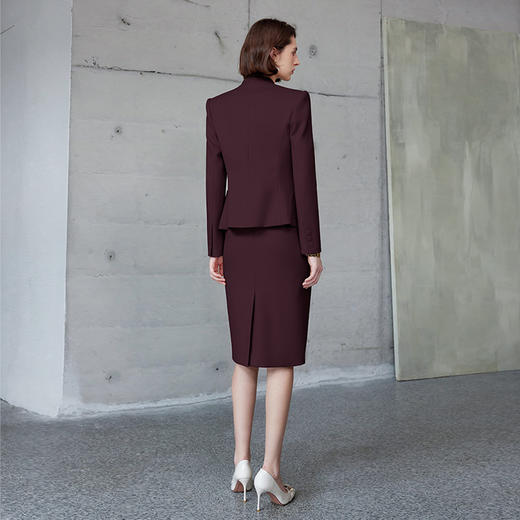 IWY/酒红色西服外套女新款职业西装套装女正装高级感美容仪工作服C2120-R+Q1226 商品图4