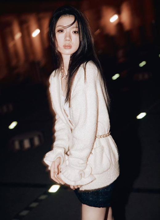 香奈儿24B早秋*绝美系列黑花边白c珍珠颈链项链（XTY） 商品图4