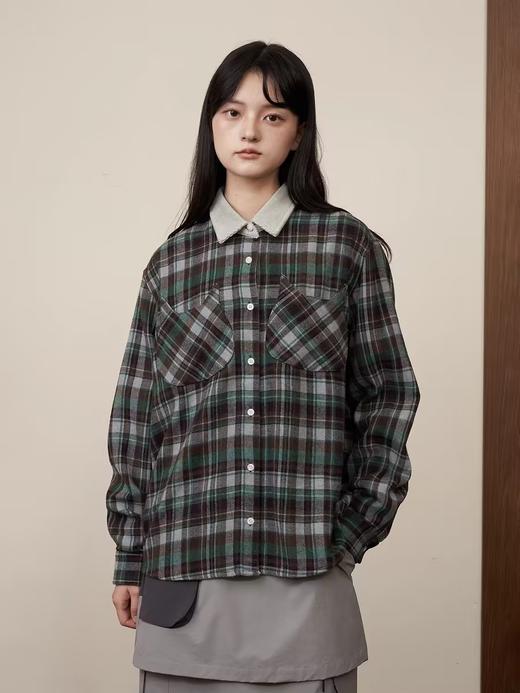 Mood Like Me/MCS2411/复古格纹拼接撞色领子猫咪口袋纽扣衬衫 商品图3