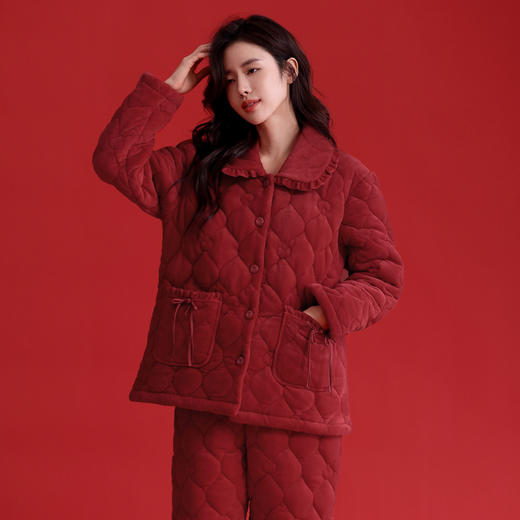 【预计2月6日左右发货】【品牌优选】芬腾珊瑚绒夹棉睡衣女士冬季三层加厚加绒保暖套装翻领开衫家居服 商品图2