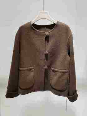 2F诗言志大衣D8166