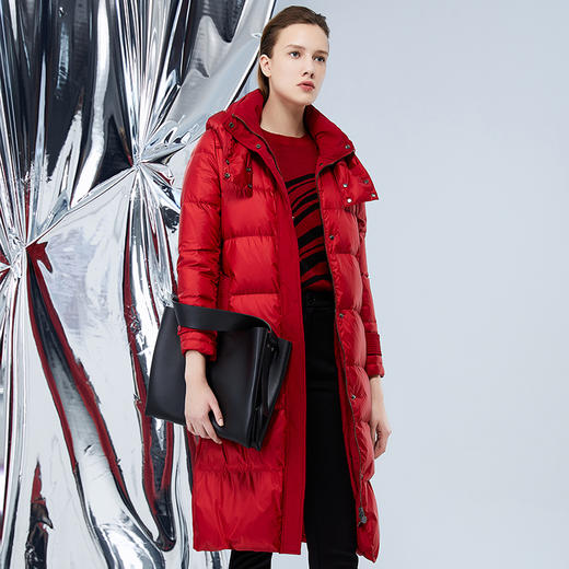 EITIE爱特爱冬季新款连帽百搭纯色女中长款羽绒服7611318 商品图3