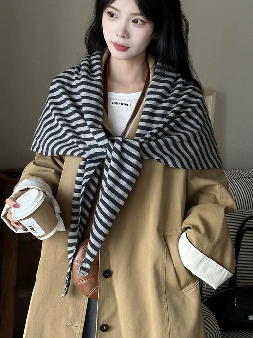 【YW】无忧购韩系慵懒简约条纹外搭针织三角披肩（截单后7天发货)25年清仓捡漏25年清仓捡漏 商品图9