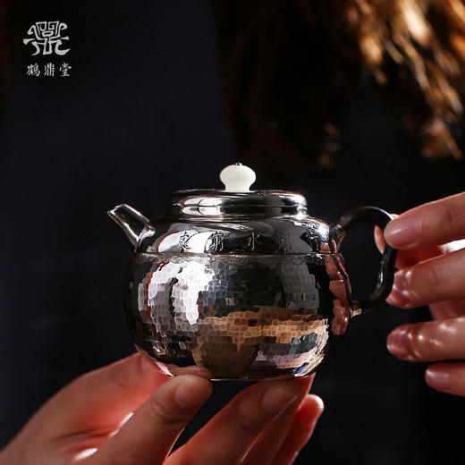 鹤鼎堂银壶于野系列大明锤目纹急须（银色）（缺货） 商品图3