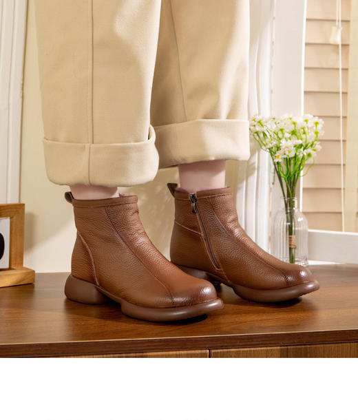 冬季新款真皮羊毛短靴    牛皮软底舒适   温婉古韵加绒短靴 8799 商品图4