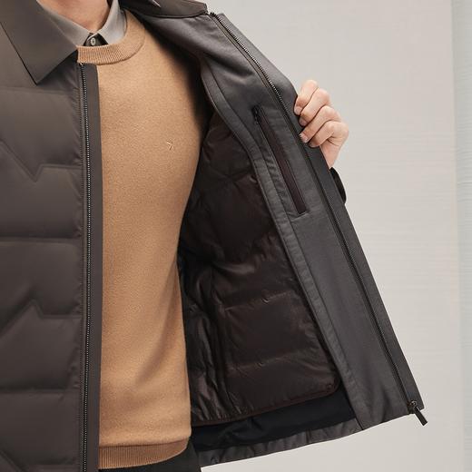 【鹅绒】柒牌男装翻领尼克服秋冬新品可拆卸内胆男士商务休闲外套	127J70190 商品图2