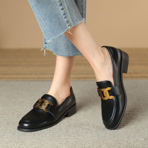 品质好货 | Safiya/索菲娅2024春秋英伦平底乐福鞋 SF43112729 商品图2