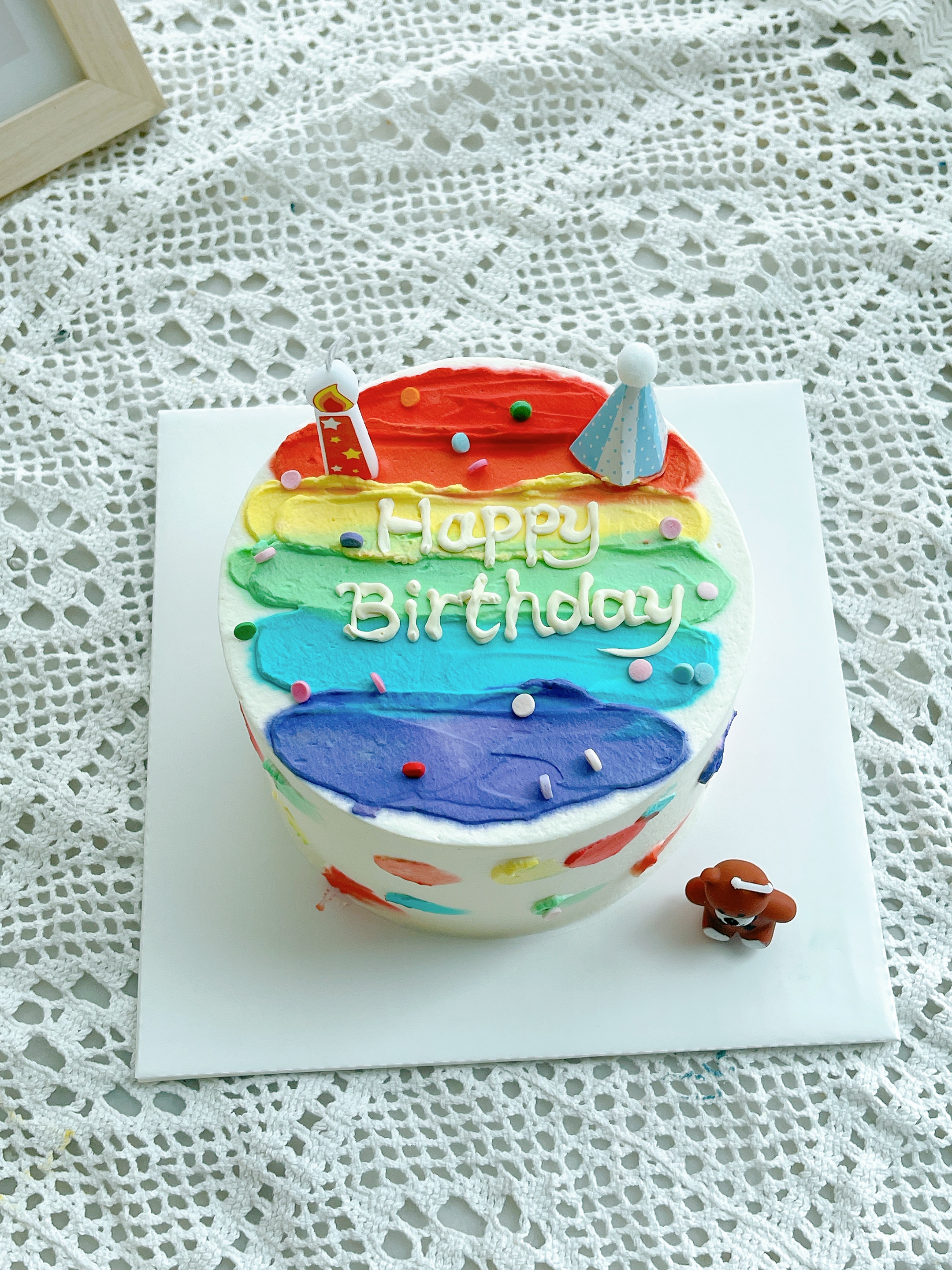 彩虹ins风奶油水果蛋糕