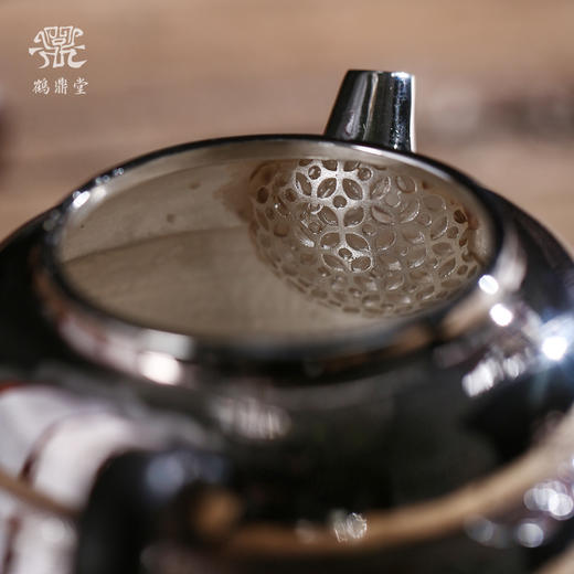 鹤鼎堂银壶于野系列大明锤目纹急须（银色）（缺货） 商品图1