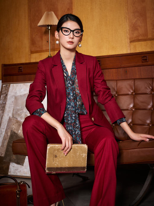 “蝶恋花”100%真丝衬衫 若隐若现优雅温婉女人味 J8132485C（四季可穿）颈袖添香 商品图4