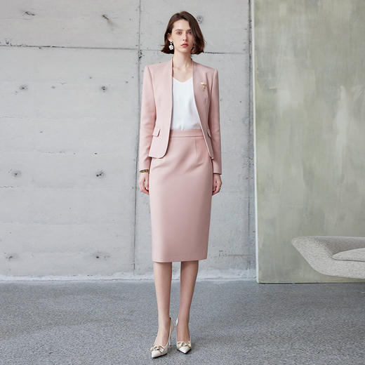 IWY/修身粉色西装套装裙子两件套女式ol职业装半身裙主持人上镜正装秋CS2107 商品图0