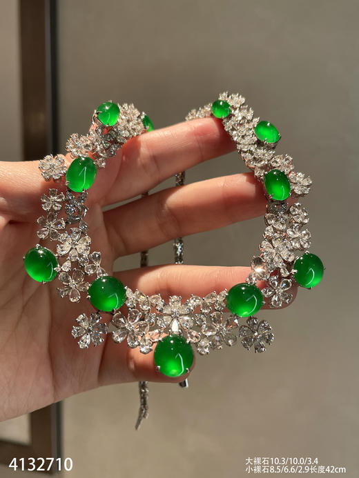 老坑玻璃种帝王绿蛋面套链【4132710】具体价格微信咨询 商品图6