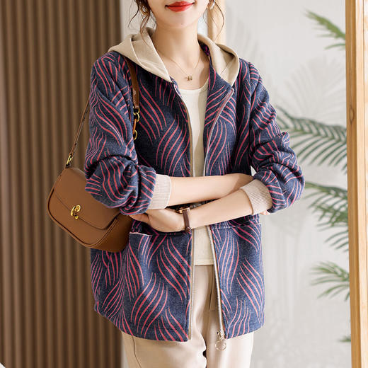 秋冬新款【连帽外套中年短款】休闲上衣 中老年女装40岁夹克衫  商品图4