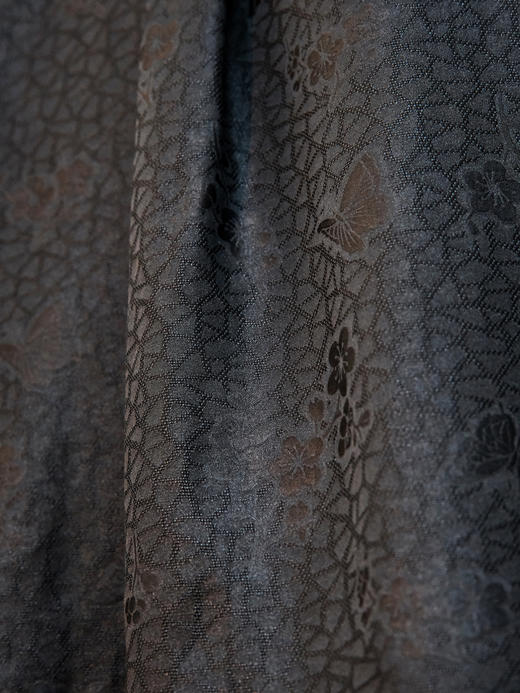 盛唐牡丹| 冰裂梅花纹香云纱上衣 商品图4