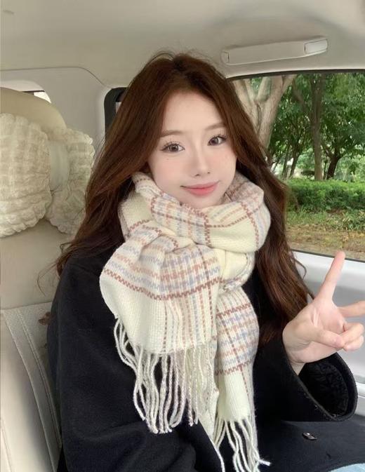 <曾小咸推荐>韩系温柔奶油格围巾 日常89/件 前1500单活动价39.99！【预售款，预计3-15天发货】 商品图5