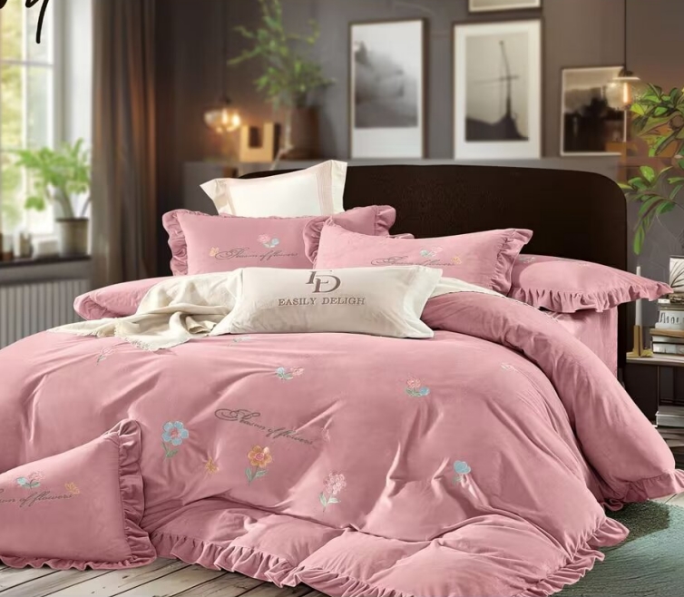 韩版花边蚕丝绒保暖刺绣四件套G117900049