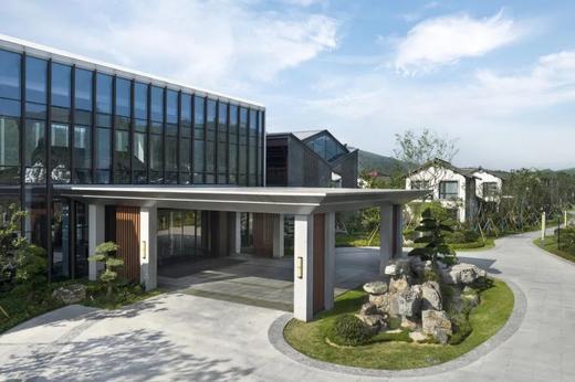 【老友聚】¥1198起/2晚， 住【湖州西塞山悦榕鸿居酒店】园景房+自助早餐+2顿晚餐！满3套送棋牌4小时~ 商品图2