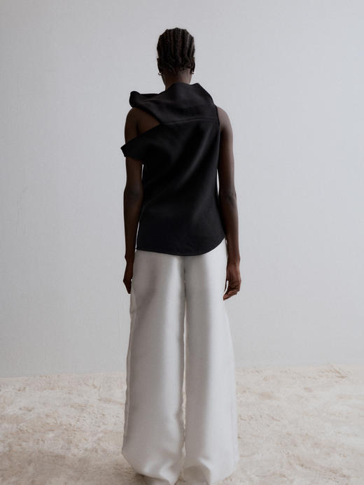 VC｜AW24009 Jaya cut out top 无袖上衣 [ 黑 / 白 / 棕 / 奶白 ] 商品图8