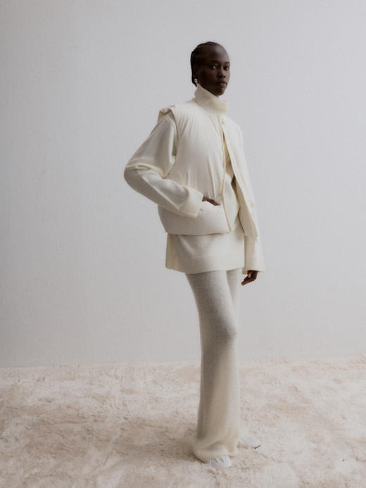 VC｜AW24001 Willow down vest 羽绒马甲 [ 黑 / 白 / 灰 ] 商品图3