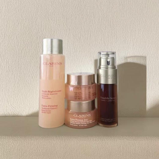 【香港直邮】Clarins娇韵诗焕颜弹力紧致四件套弹簧水200ml+双萃精华50m+日霜50ml+晚霜50ml 赠礼袋 商品图6