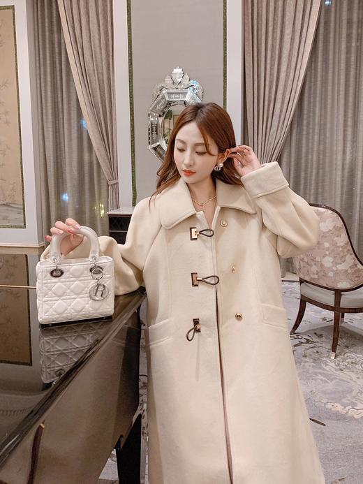 张心子【人间绝绝紫】复古小众牛角扣毛呢外套女2024冬季呢子大衣 U2410034 商品图7