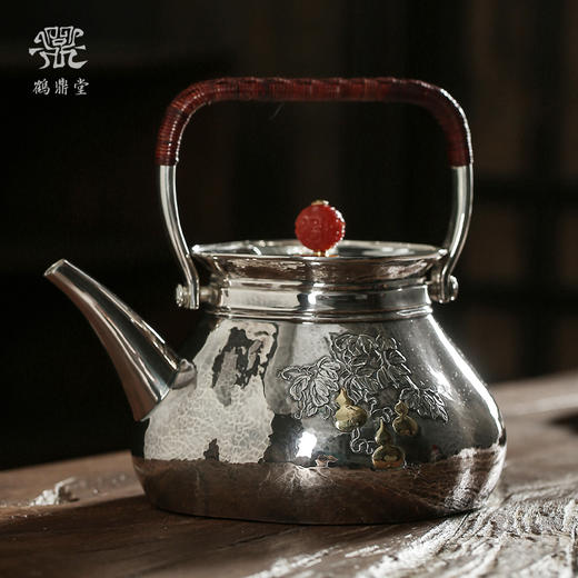 鹤鼎堂银壶闻天系列思成汤沸錾刻福禄寿喜（银色）（缺货） 商品图0