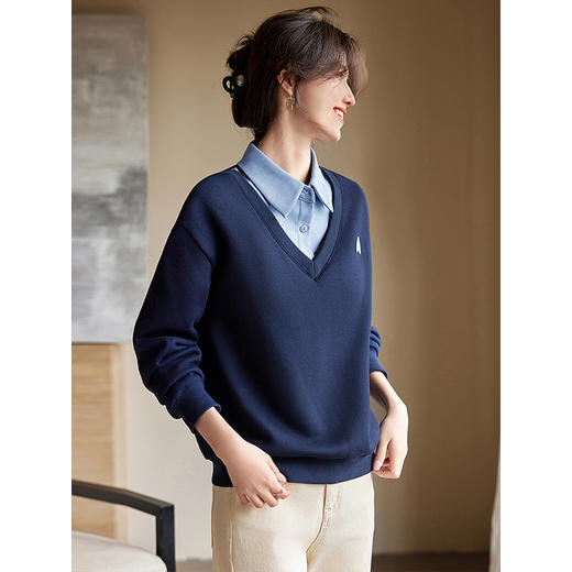 【专属特价】熙世界衬衫翻领假两件卫衣女加绒加厚秋冬学院风套头休闲宽松上衣 商品图2