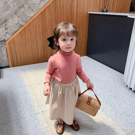 【德绒材质温暖舒适，高领设计保暖抗寒，洋气又可爱~】女童打底衫 宝宝高领德绒 儿童秋冬外穿 中小童宝宝韩版洋气长袖T恤-QQ 商品图0