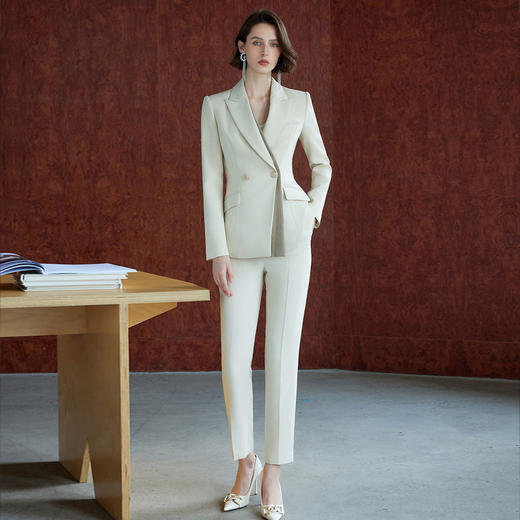IWY/米白色总裁职业西装套装女秋冬干练商务接待工作服职业装CP1966 商品图2