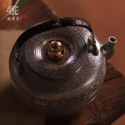 鹤鼎堂银壶闻天系列北风汤沸錾刻云纹（银色）（缺货） 商品图0
