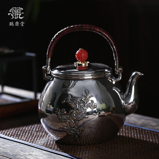 鹤鼎堂银壶闻天系列载飞汤沸錾刻喜鹊登枝（银色）（缺货） 商品图0