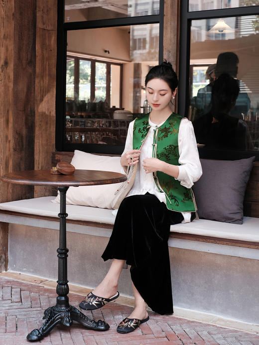 盛唐牡丹 |翠微绿底色梅兰竹菊漳缎马甲 商品图3