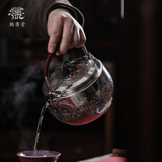 鹤鼎堂银壶闻天系列晨风汤沸饕餮纹镶金朱雀玄武（缺货） 商品图1