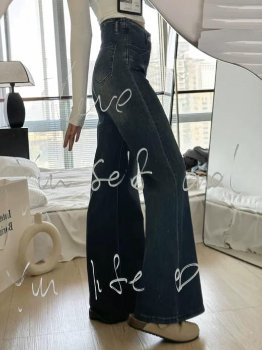 <曾小咸推荐>复古港风喇叭牛仔裤女 日常159/件 活动价139.99！！【预售款，预计3-15天发货】 商品图1