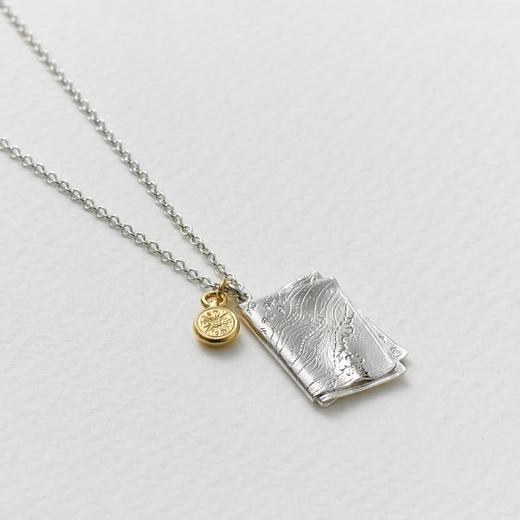 订购8周到｜Alex Monroe-Map and Compass-冒险家的终点指南 项链［英国设计师］ 商品图1