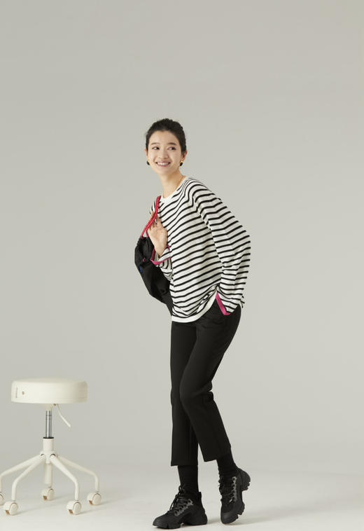 【必入单品】噢蜜ooomeooo加绒四面弹九分裤“买一送一” 商品图0