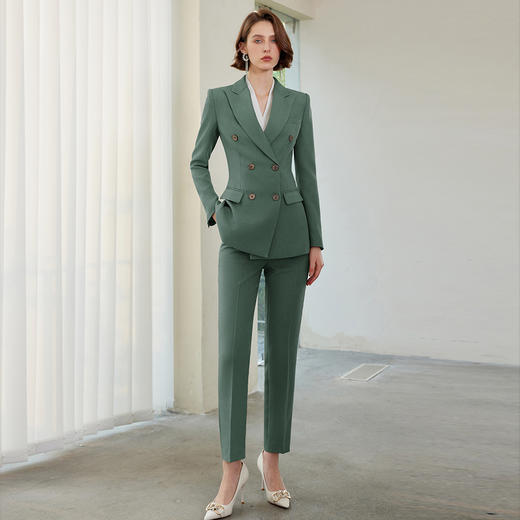 IWY/绿色垫肩西装外套设计感小众高级感西服长袖职业装通勤ol正装CP1522 商品图1