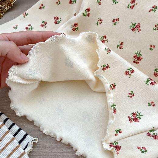 【A类全棉，舒适亲肤，温暖呵护宝宝每一天】ins秋季新款 女童半高领木耳边打底衫 洋气女宝宝碎花薄款长袖上衣-QQ 商品图2