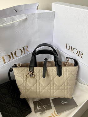 𝗗𝗜𝗢𝗥 𝗧𝗼𝘂𝗷𝗼𝘂𝗿𝘀系列米色拼黑（HH）