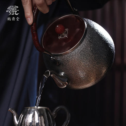 鹤鼎堂银壶闻天系列泉水汤沸錾刻仙鹤奔月（银色）（缺货） 商品图2