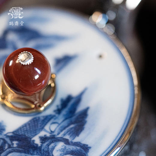 鹤鼎堂银壶闻天系列柏舟汤沸錾刻青山绿水青花瓷盖（银色）（缺货） 商品图2