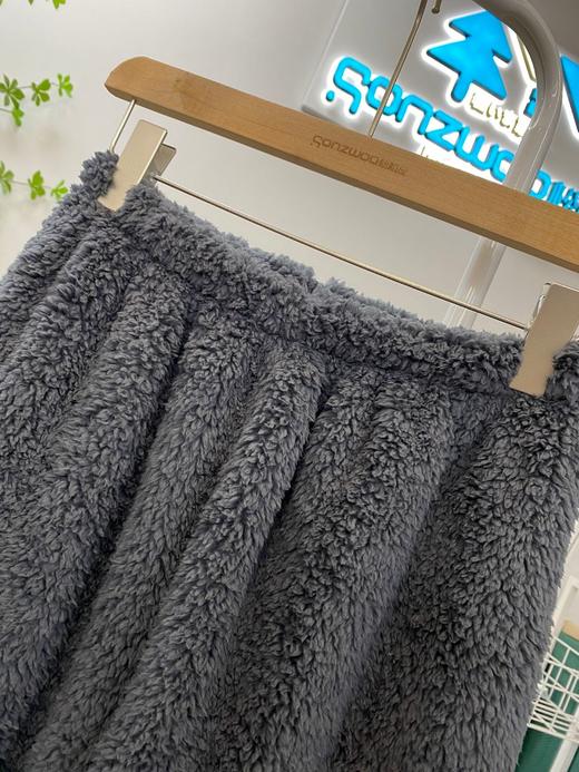 松植屋情侣款加厚使命珊瑚绒长袖套装冬季男女睡衣保暖家居服棉服 商品图9