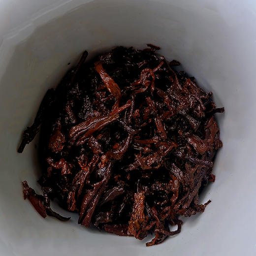 第九届勐海（国际）茶王节茶王赛金奖熟茶！！2013年云南普洱茶勐海阿卡山金奖熟茶357g/饼 原包装 商品图5