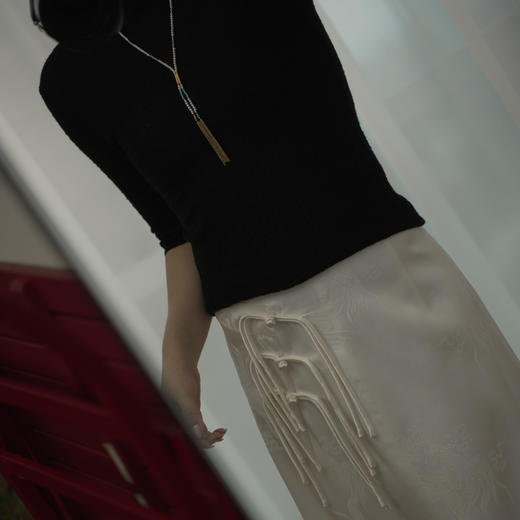 秋日调调 流苏款毛衣链 复古时髦 当下最in 人造绿松+ji光淡水珍珠毛衣链 保色合金 14k注金 3-4mm 高品质小项链 总长度85cm 商品图6