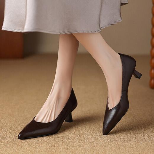 【预售5天】法式尖头单鞋女春秋新款百搭通勤职业工作鞋浅口细跟高跟鞋女ASN&1956 商品图3