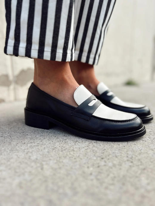 Ginette Garde MOCASSINS 船鞋-黑白 商品图1