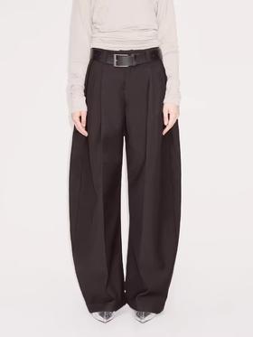 出逃赤岗西/24AWK111/黑色弯刀西装裤